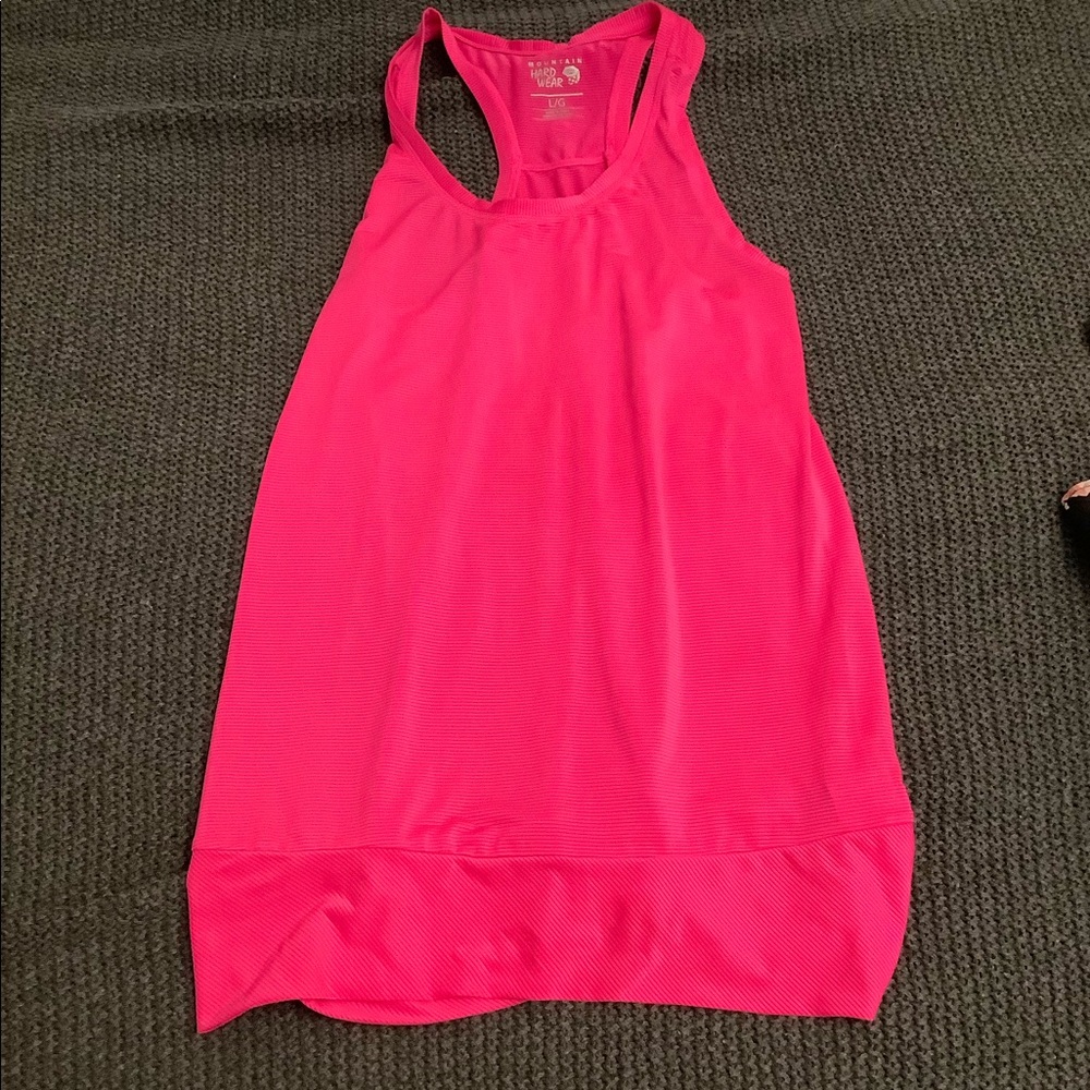 Mountain hardware racer back activewear top
